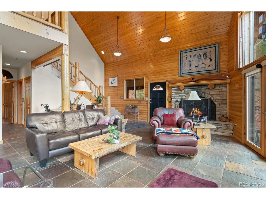 Photo of 27264 Schuyler Gulch Rd