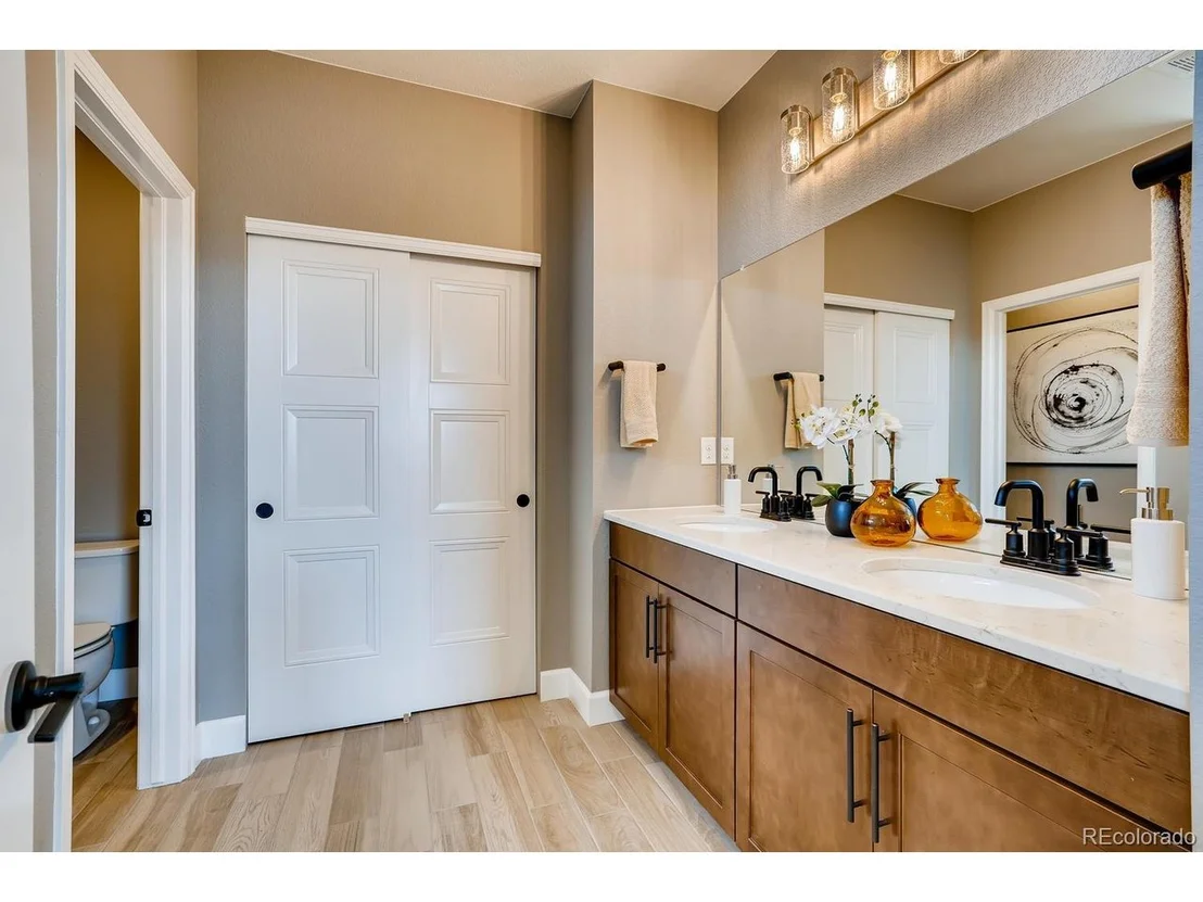 Photo of 738 Sunflower Dr