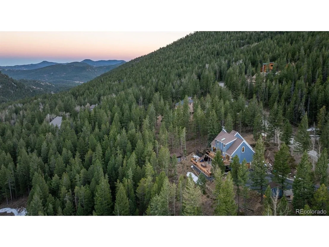 Photo of 212 Juniper Ln