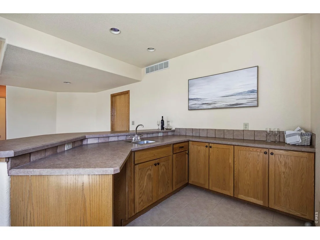Photo of 510 Lakeside Pl