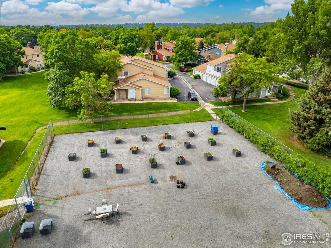 Photo of Unit A at 8423 Everett Way