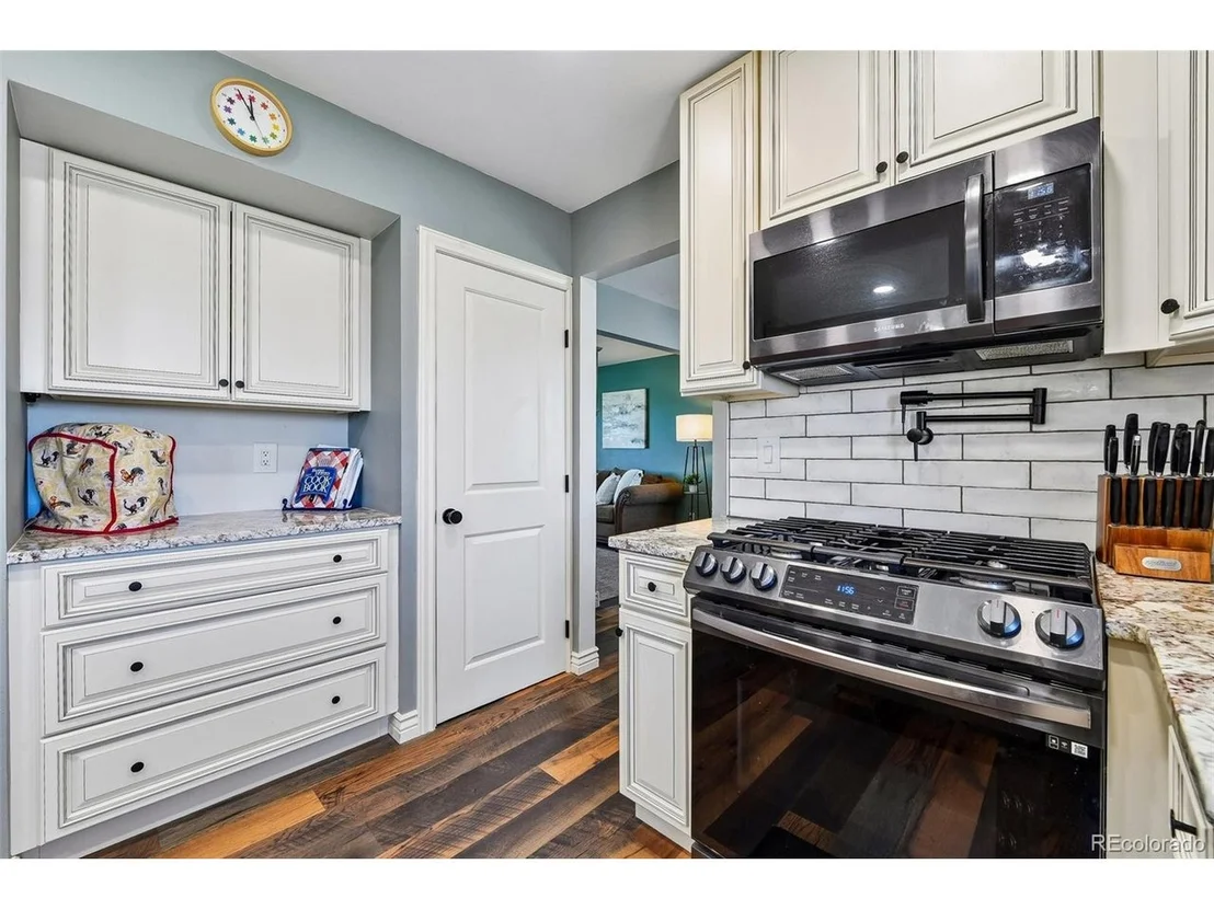 Photo of 17781 Sunset Ln