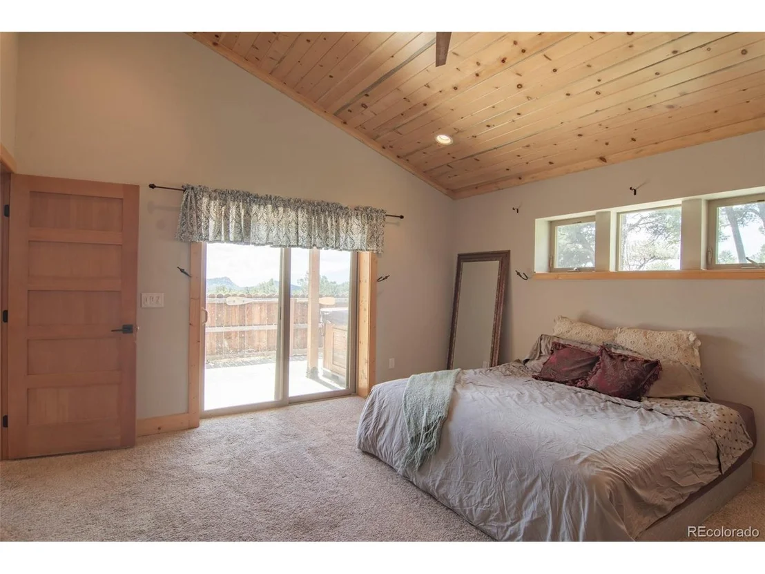 Photo of 511 Red Feather Rd