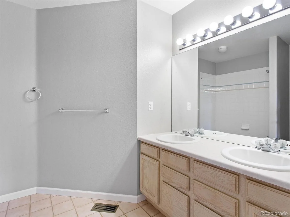 Photo of 14517 Jason Dr