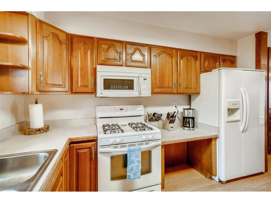 Photo of 5656 W 100th Pl