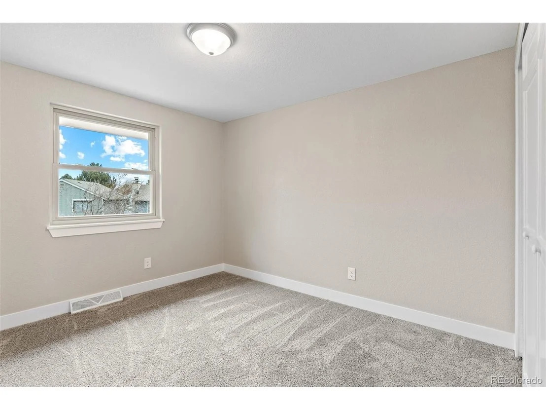 Photo of 9654 W 87th Cir