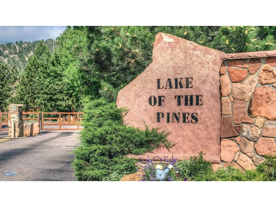 Photo of 2959 S Lakeridge Trl