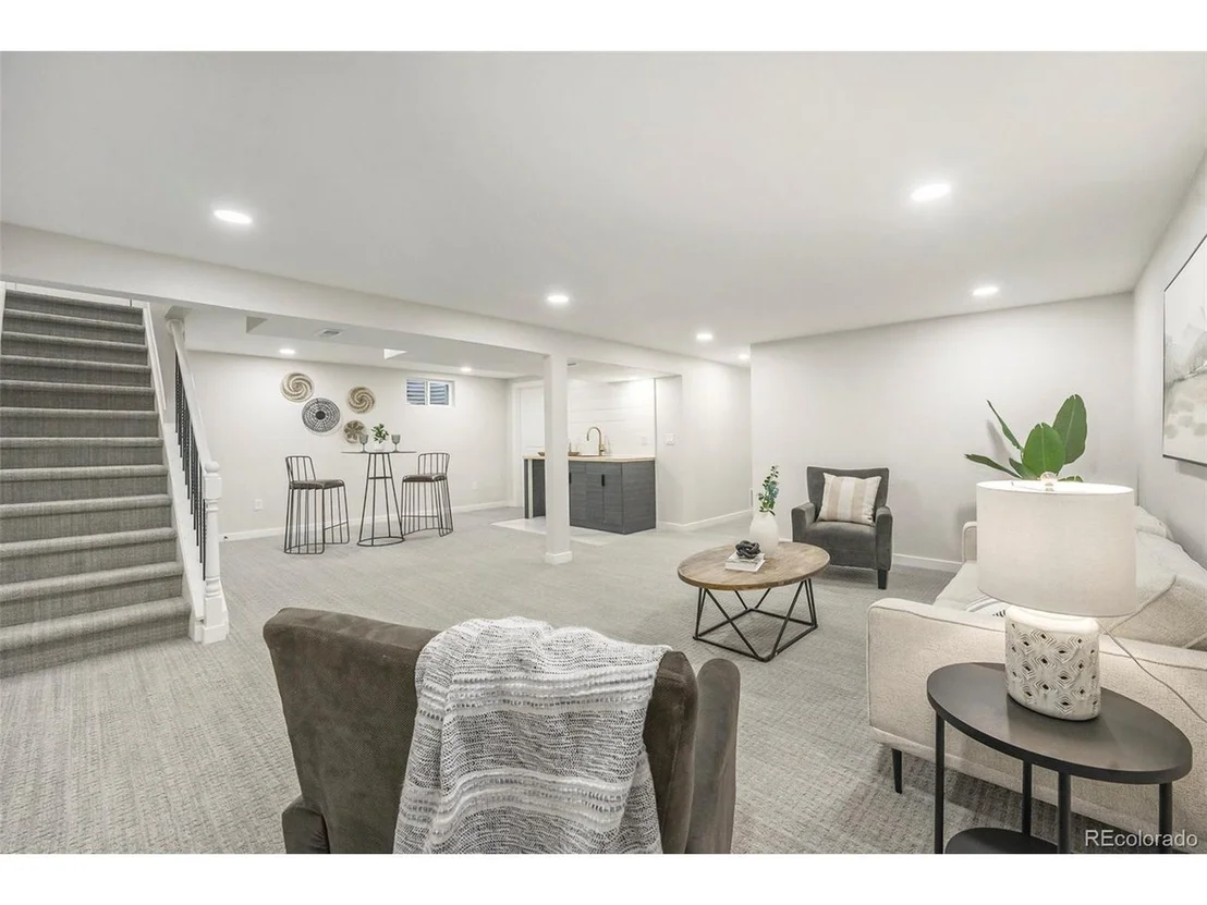 Photo of 8236 W 71st Pl