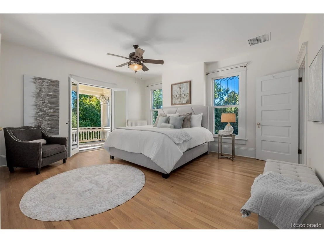 Photo of 2582 Eudora St