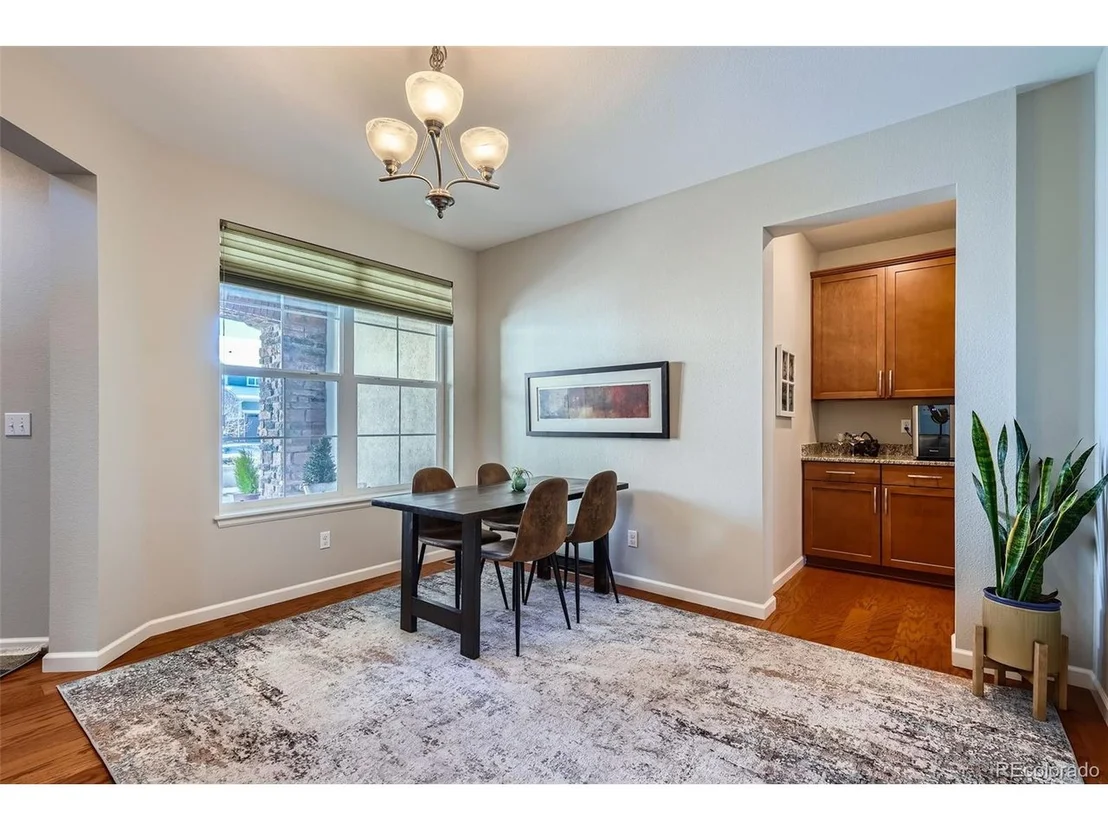Photo of 2272 Front Range Rd