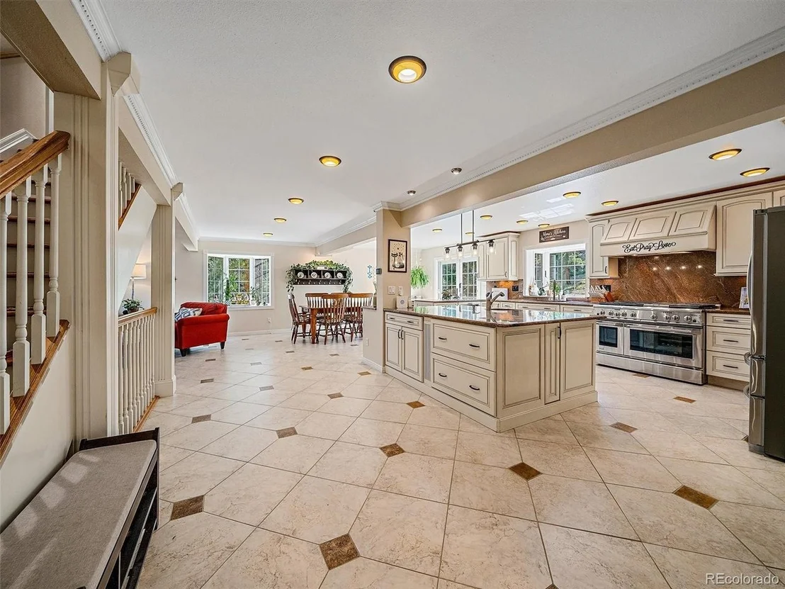 Photo of 8280 Grizzly Way