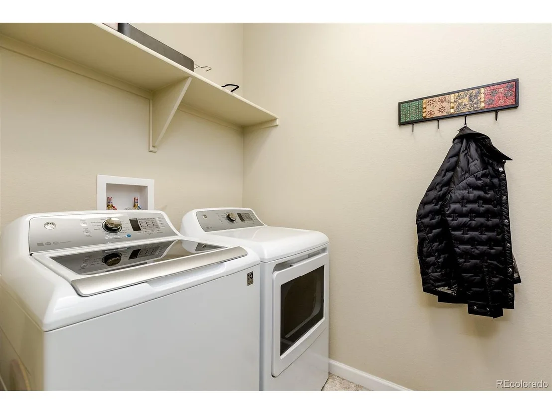 Photo of 8650 Zircon Way