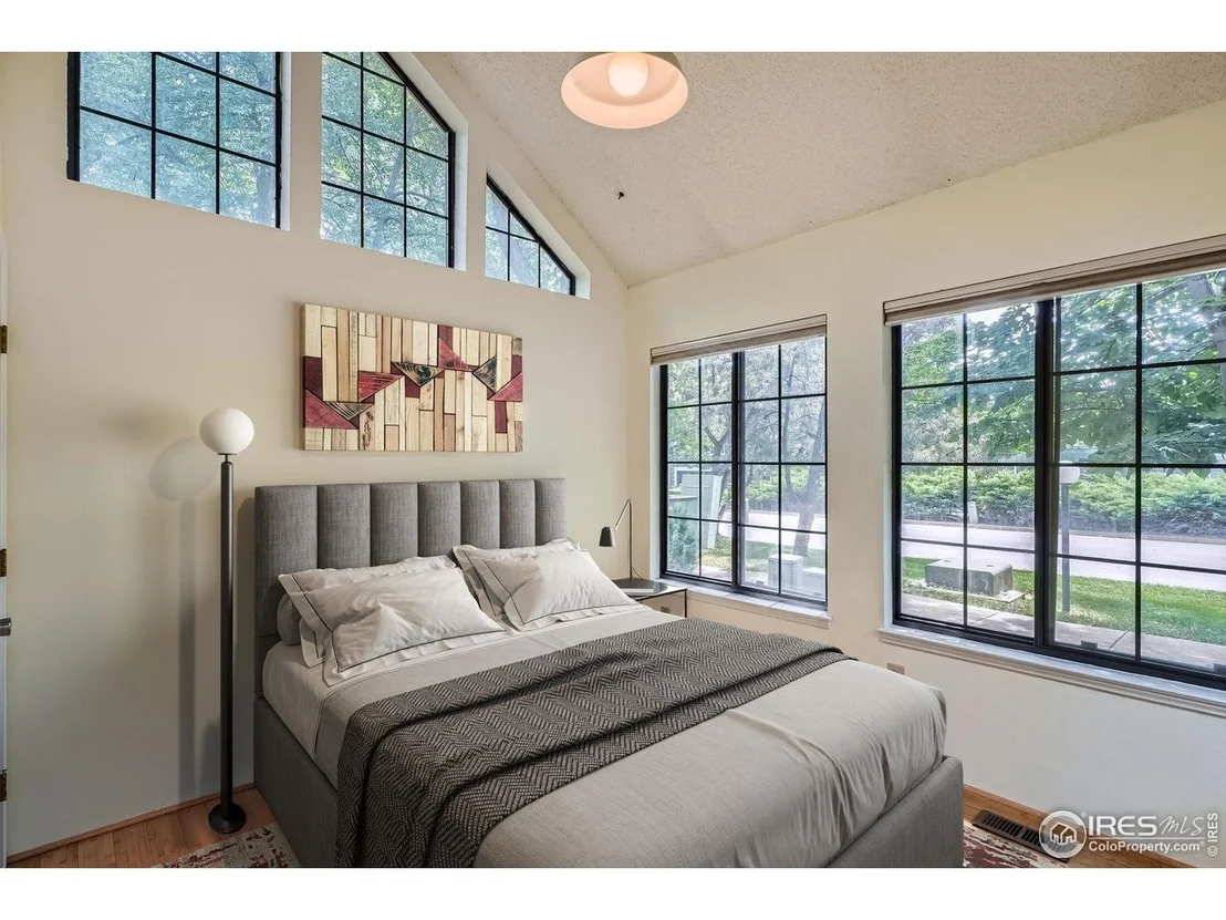 Photo of Unit D at 4767 White Rock Cir