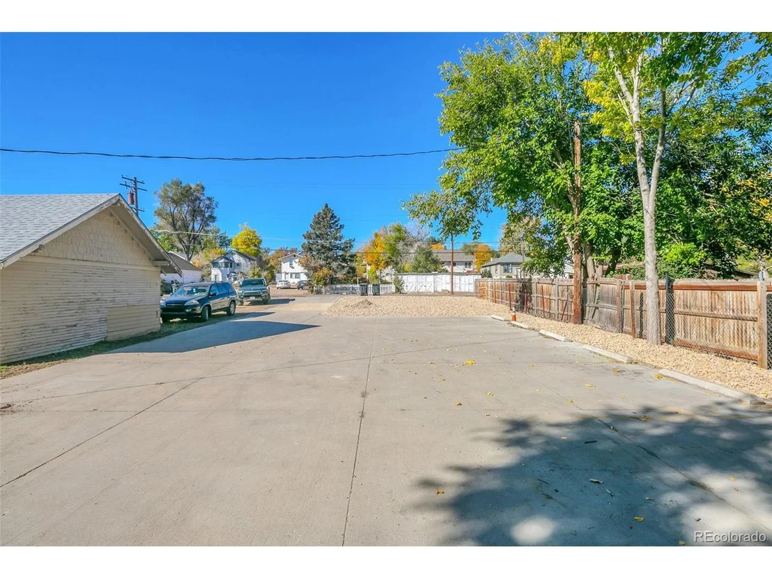 Photo of 2029 8th Ave