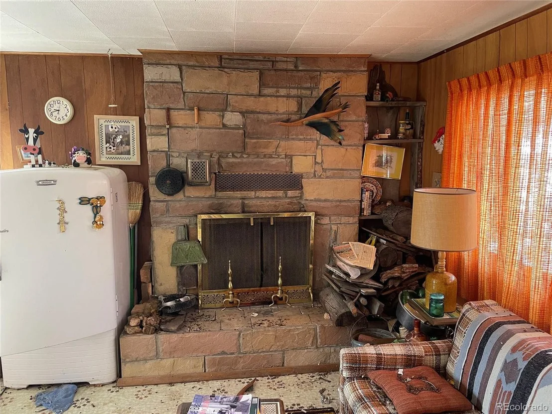 Photo of 586 Spring St