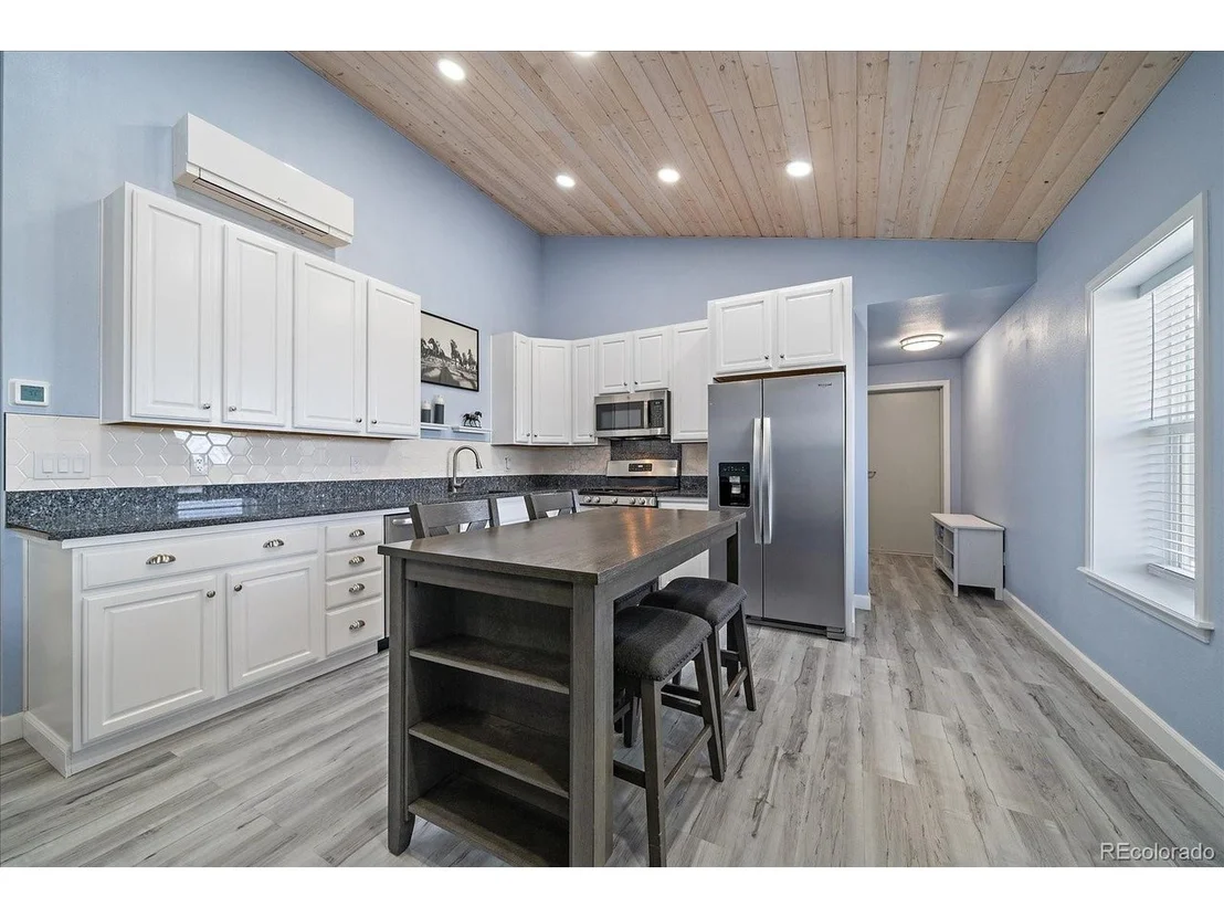 Photo of 3481 Longs Peak Cir