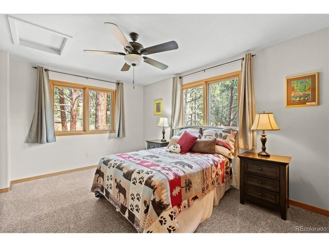 Photo of 28781 Shadow Mountain Dr