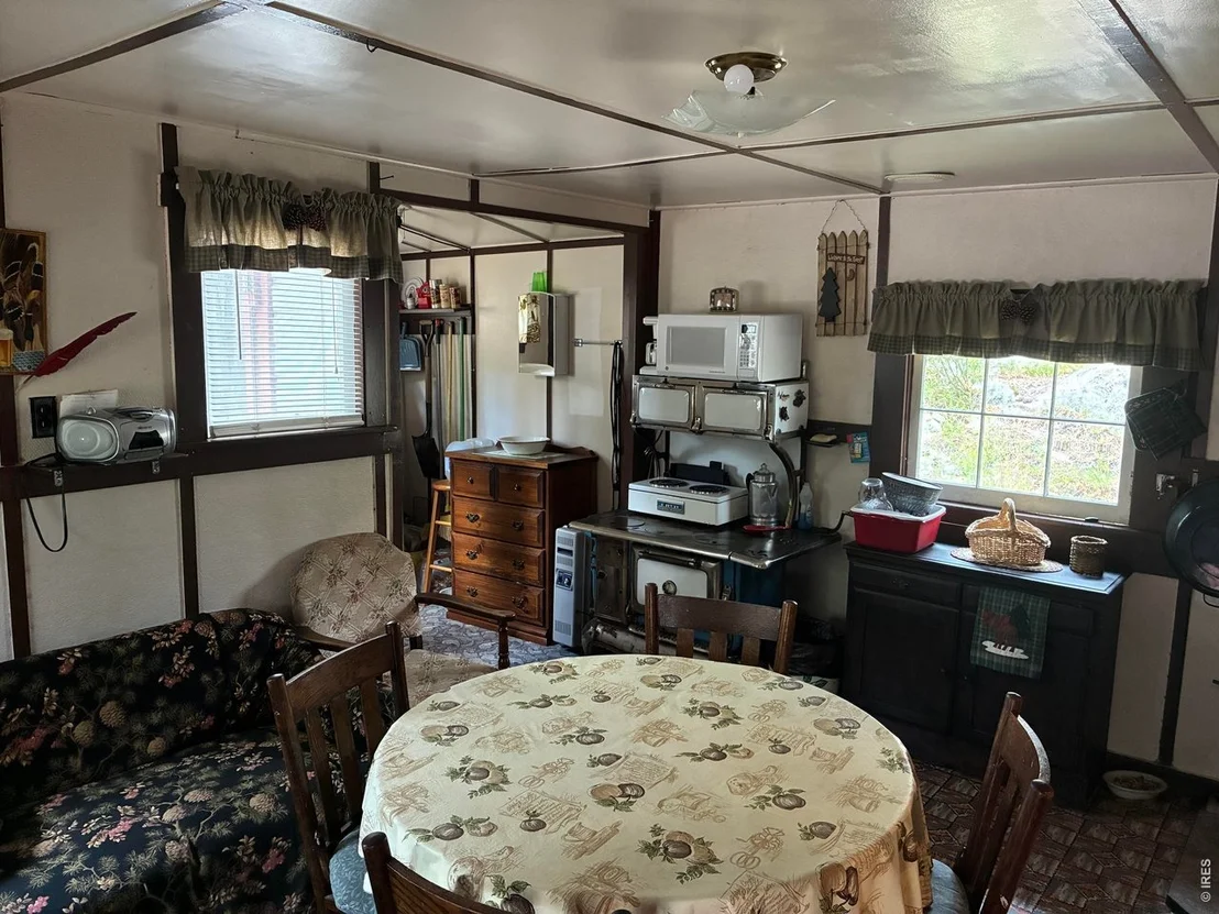 Photo of 79 Alpine Ln