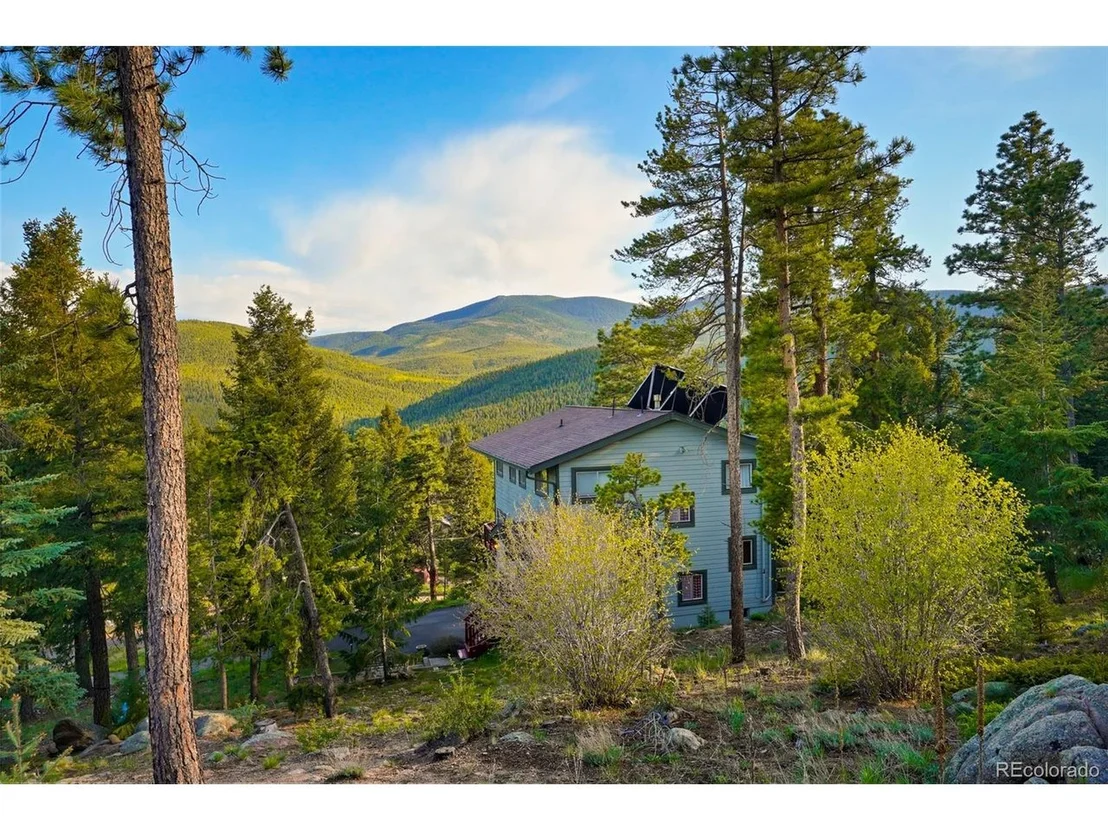 Photo of 32552 Lodgepole Dr