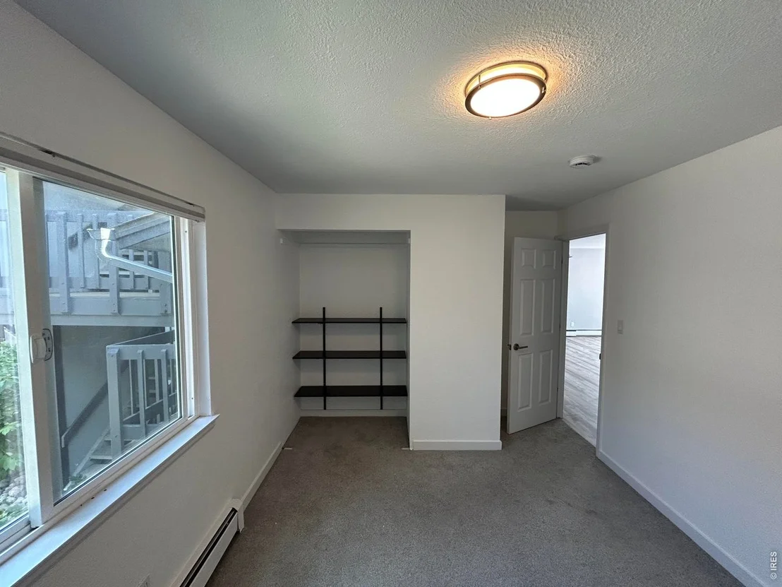 Photo of Unit 77 at 3275 34th St