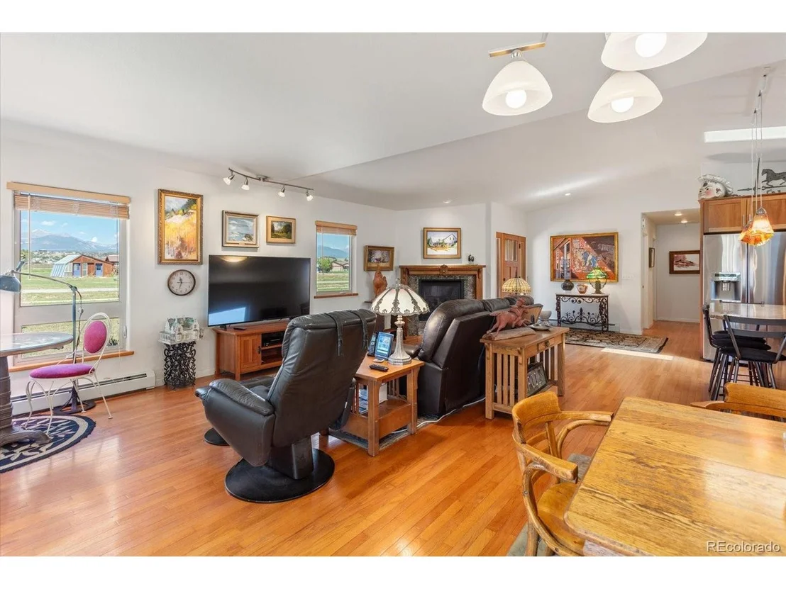 Photo of 7610 Meadowlark Ln
