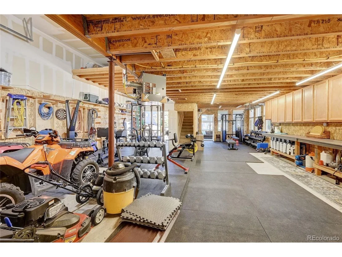 Photo of 3755 Golden Eagle Dr