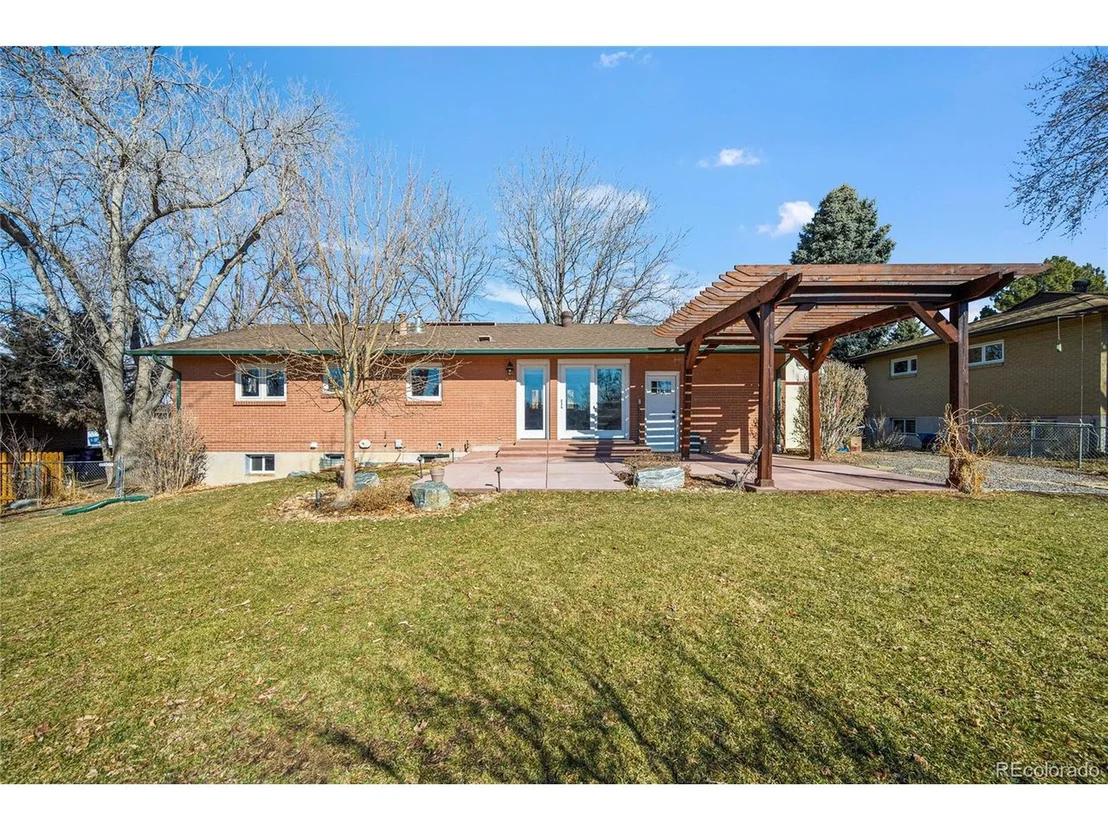 Photo of 7864 Hampden Cir E