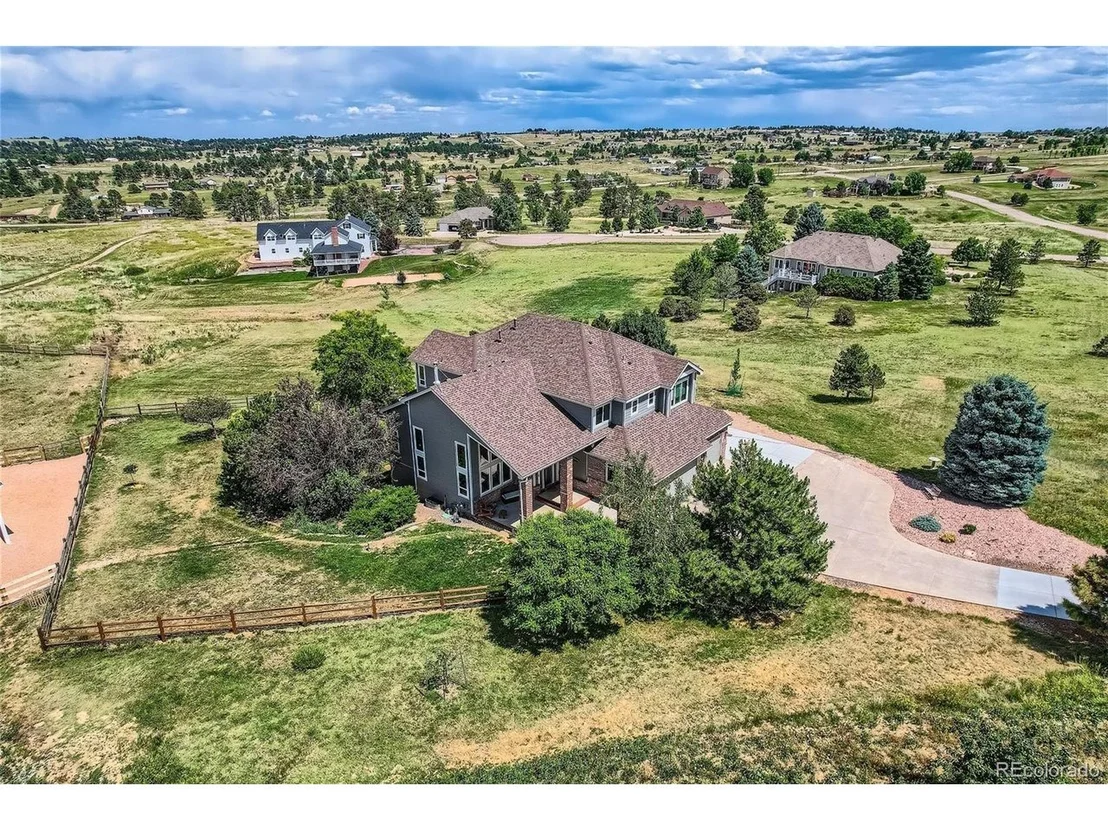 Photo of 12318 Summit Ridge Rd