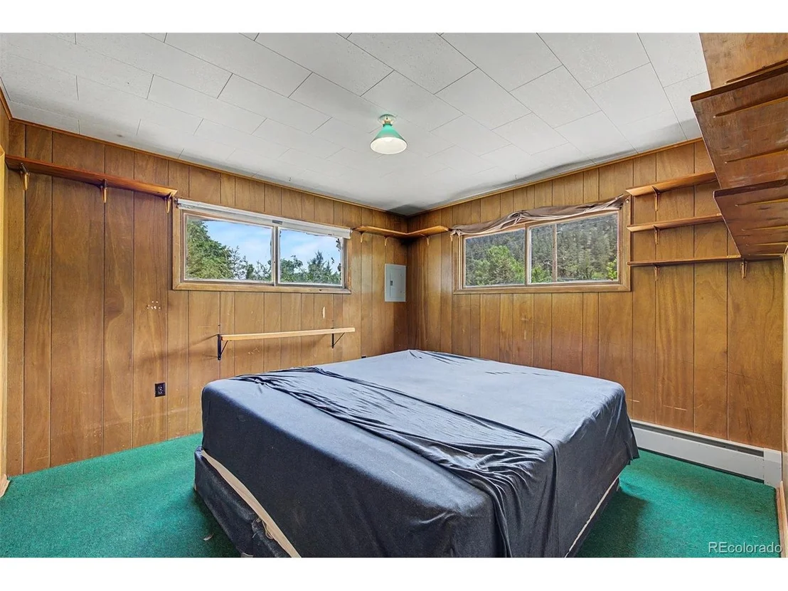 Photo of 176 Artesian Dr