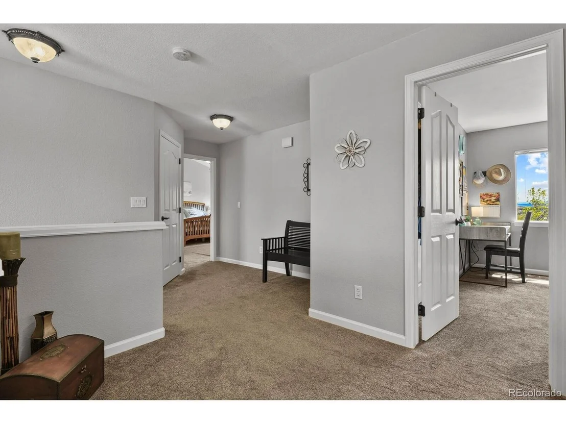Photo of 21018 Saddleback Cir