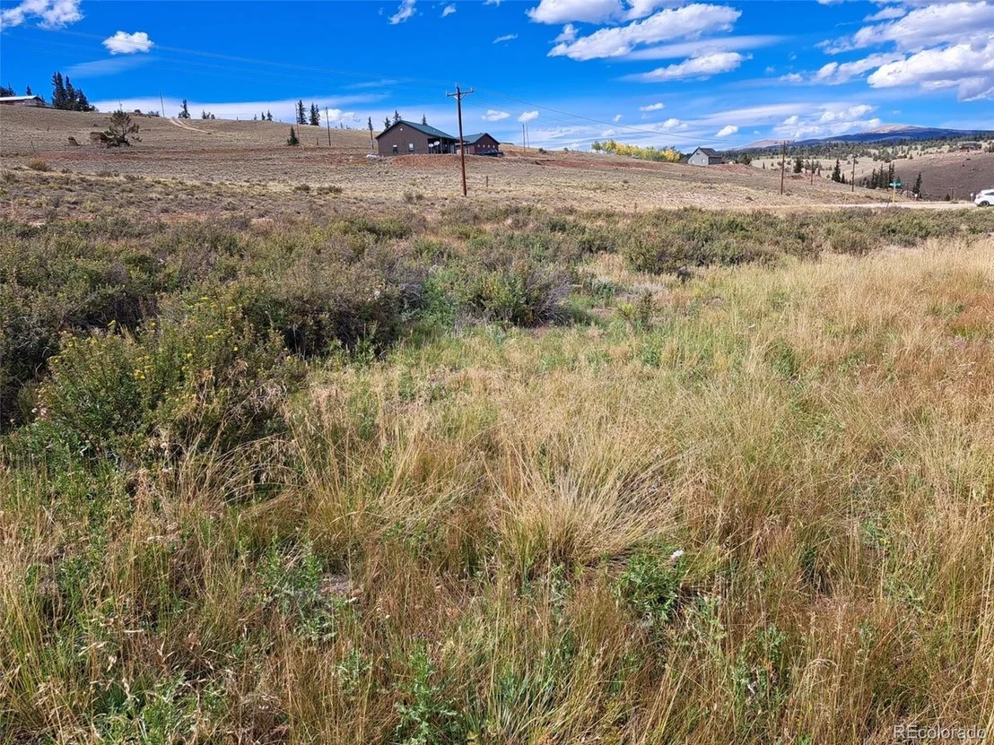 Photo of 736 Stagestop Rd