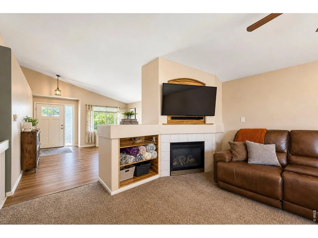 Photo of 5472 Fox Run Blvd