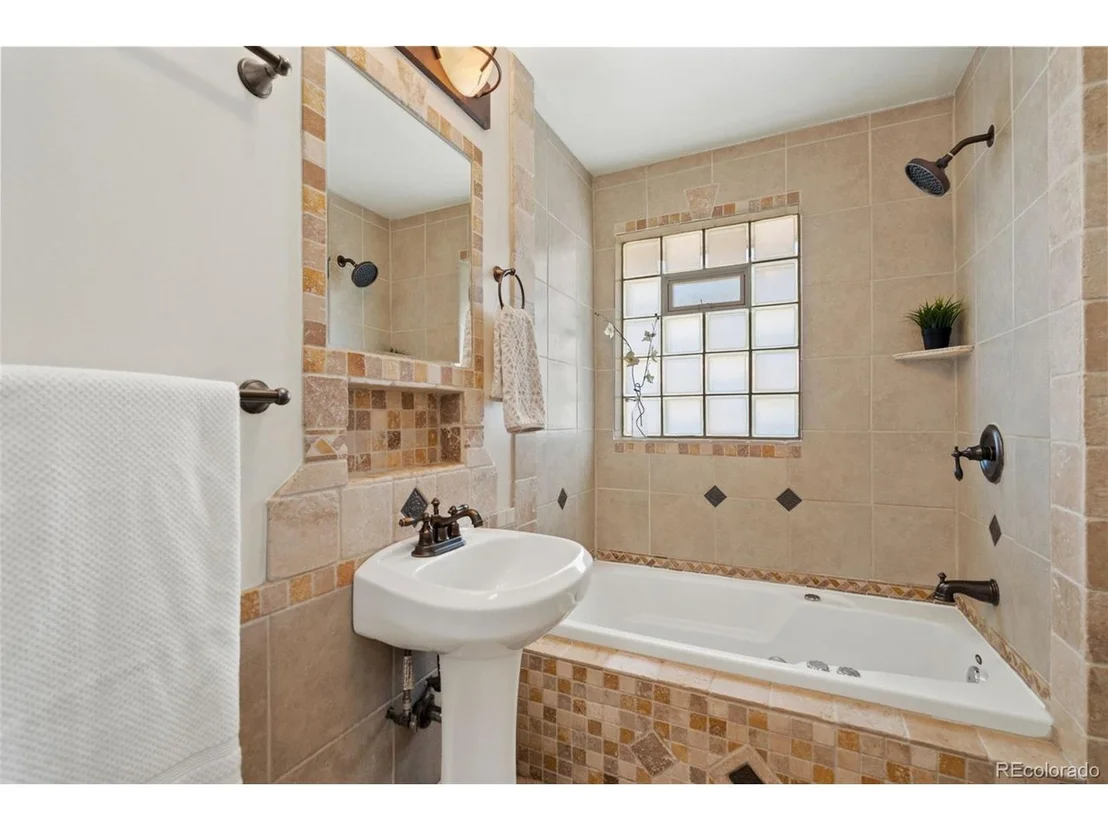 Photo of 25 Reed Pl