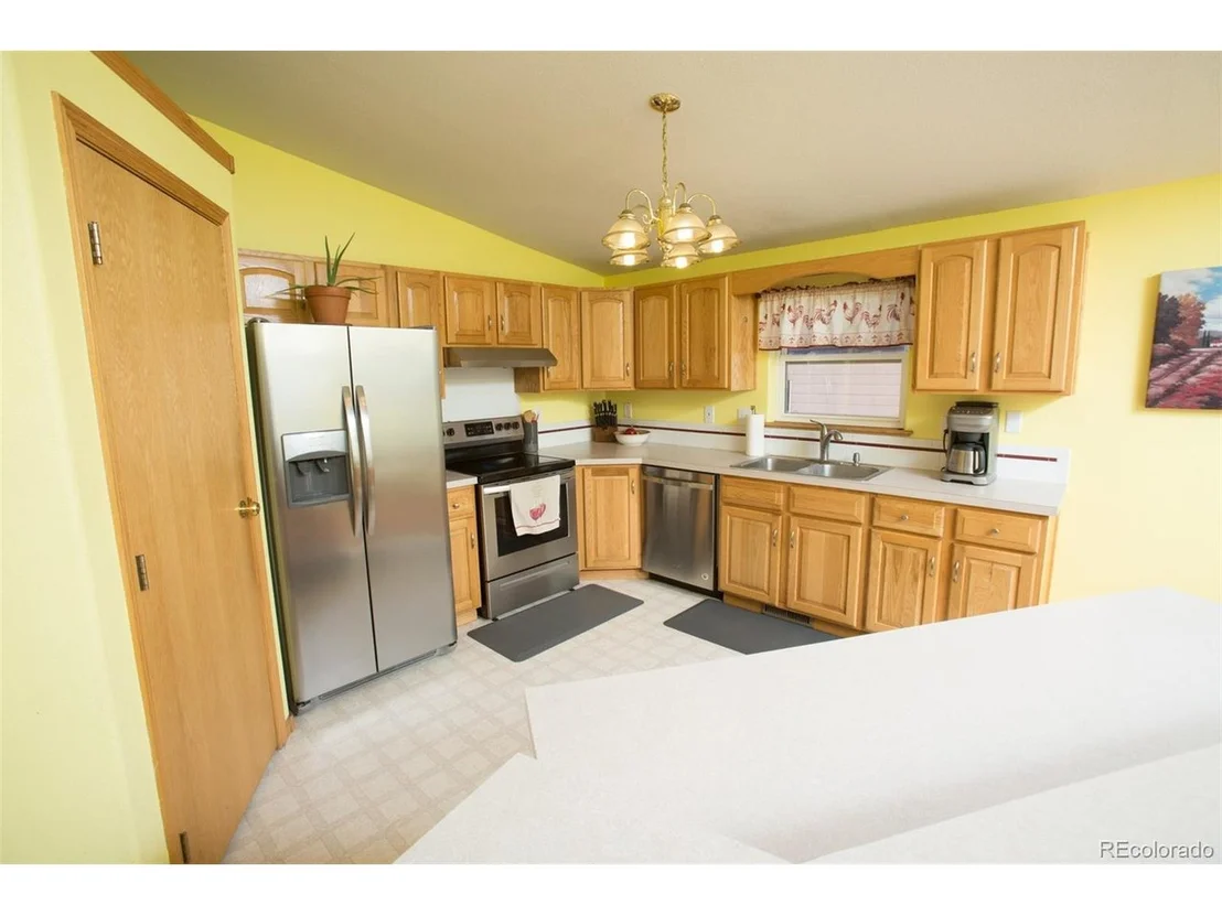 Photo of 1205 Meadow Dr