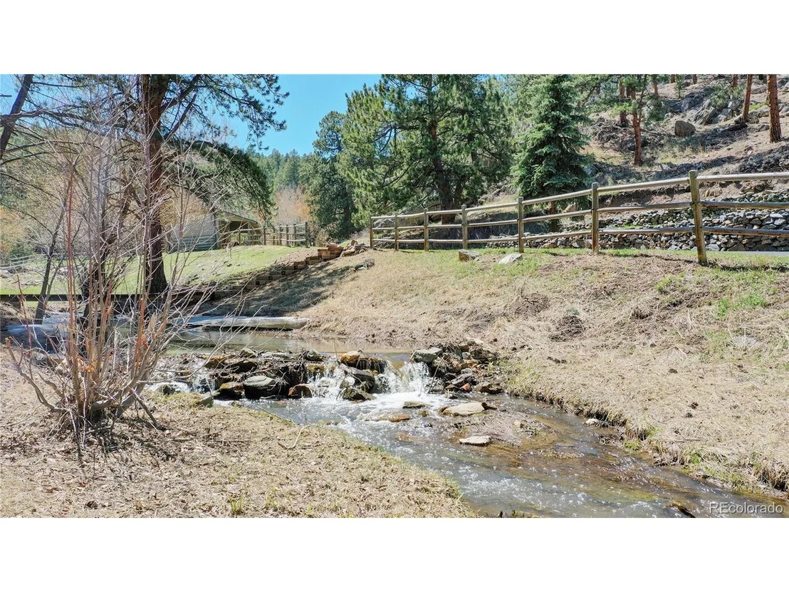 Photo of 32081 Eagle Brook Dr