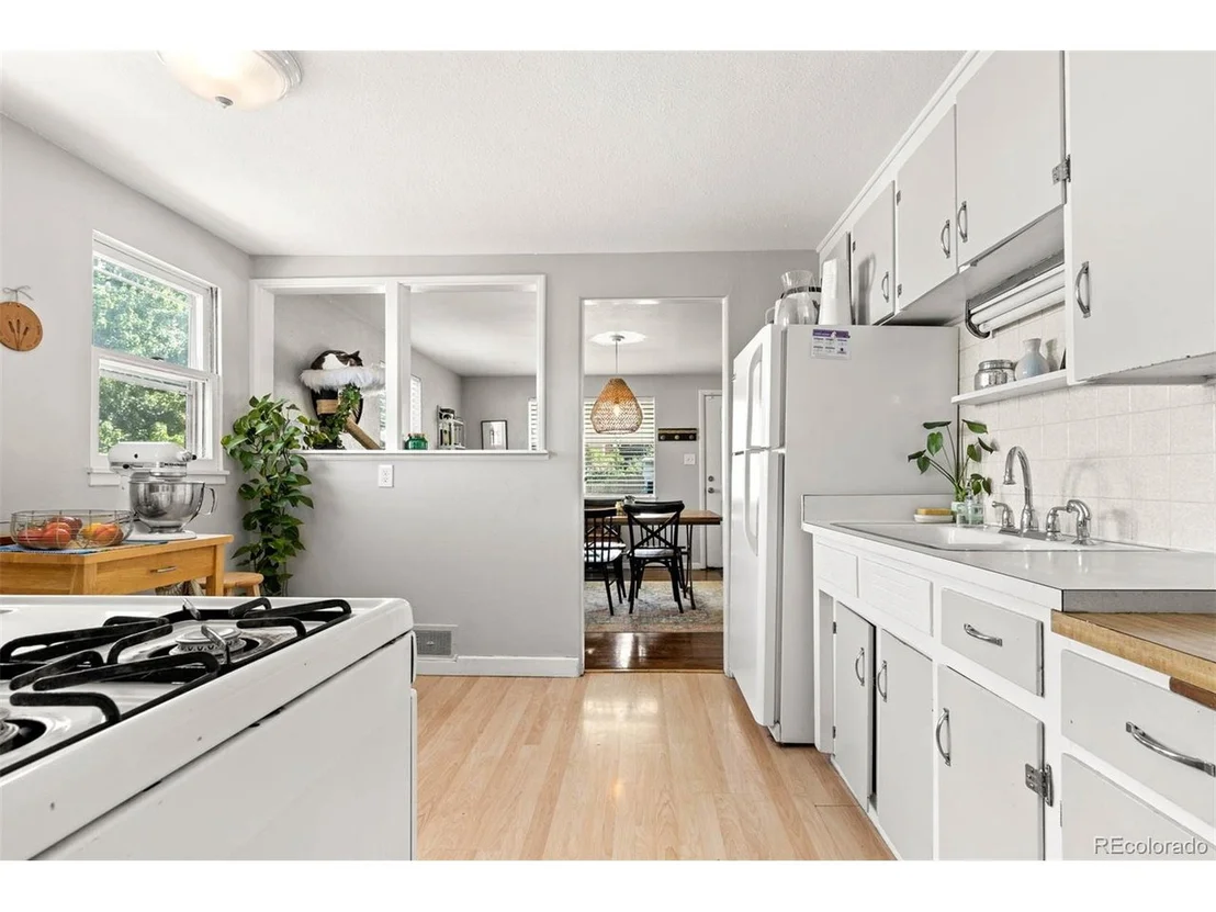 Photo of 4641 W Short Pl