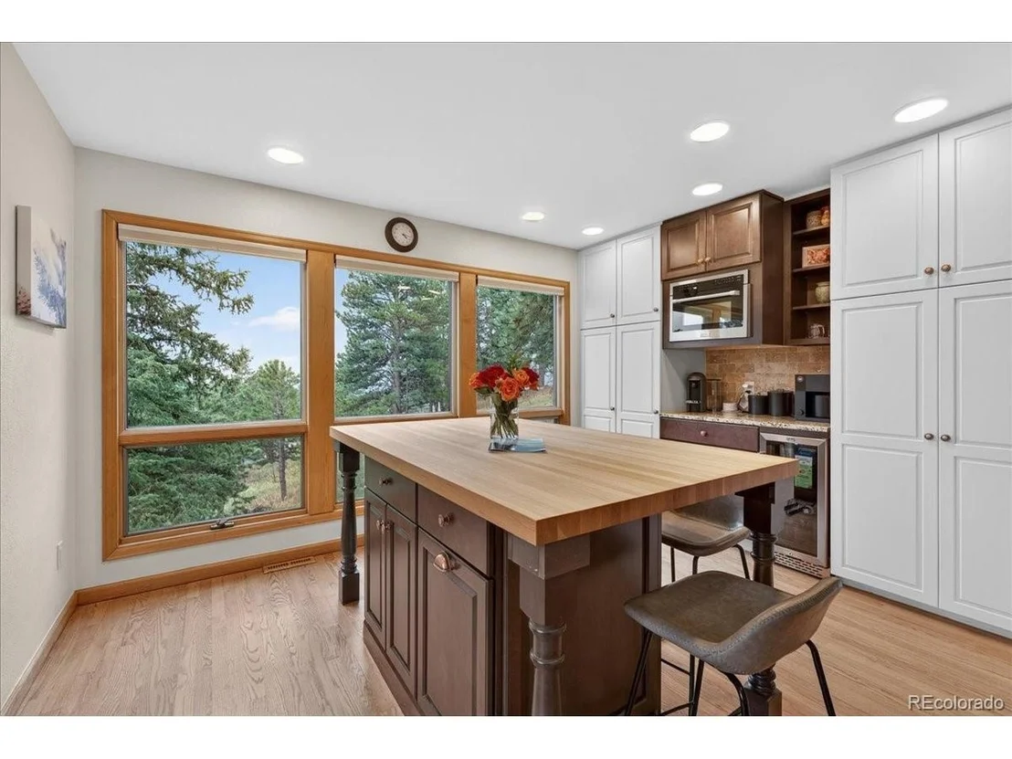 Photo of 2368 Bitterroot Ln