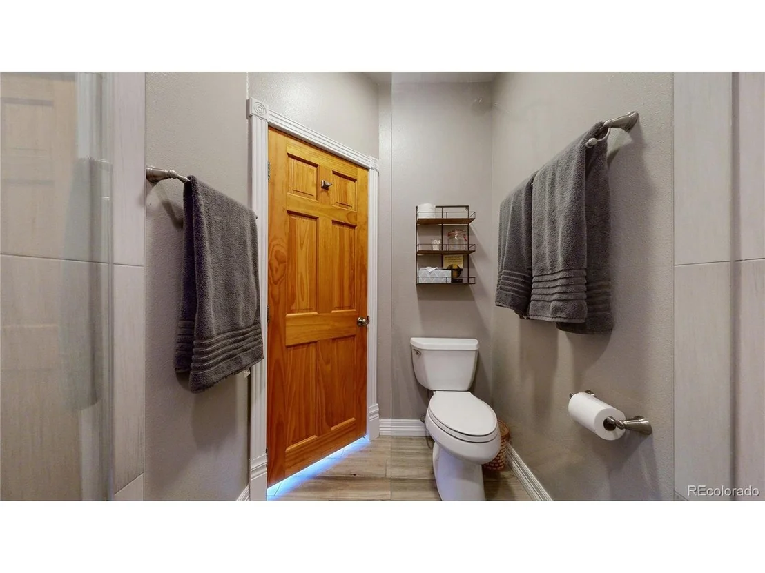 Photo of 7655 Crestview Dr