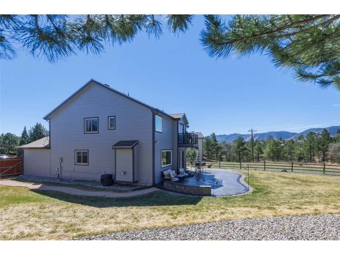 Photo of 437 Mcshane Pl