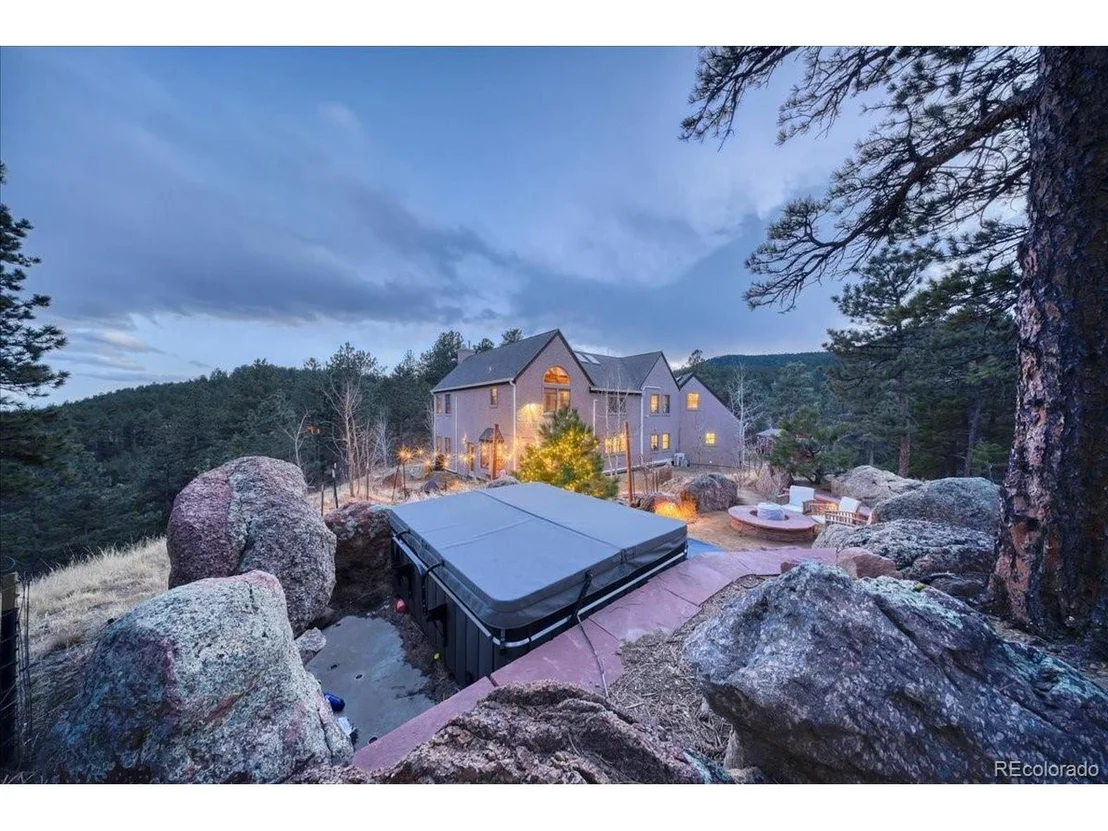 Photo of 1057 Reed Ranch Rd