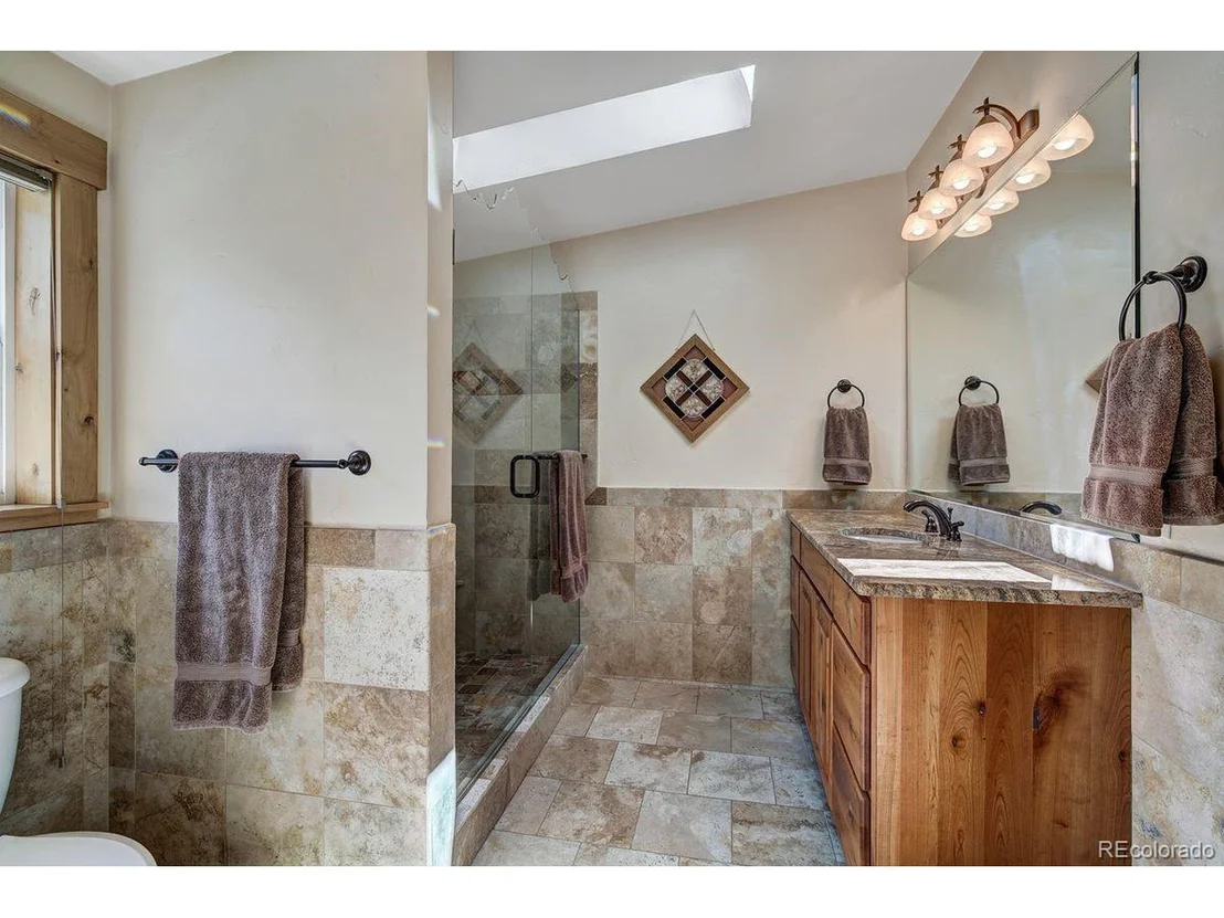 Photo of 379 Hummingbird Cir