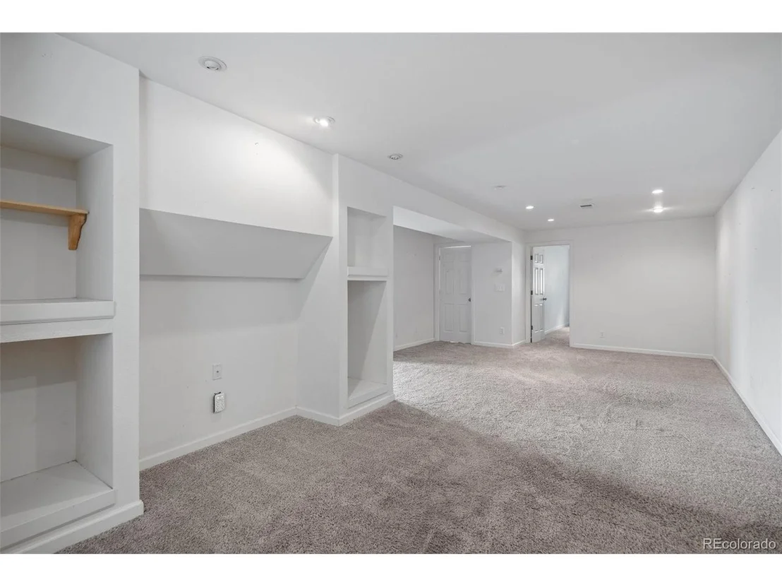 Photo of 470 Homestead Rd