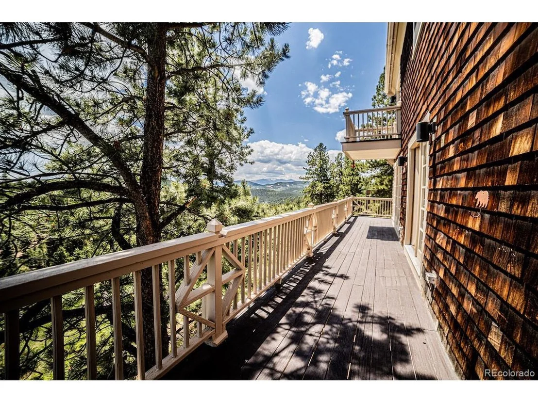 Photo of 160 Foxtail Cir