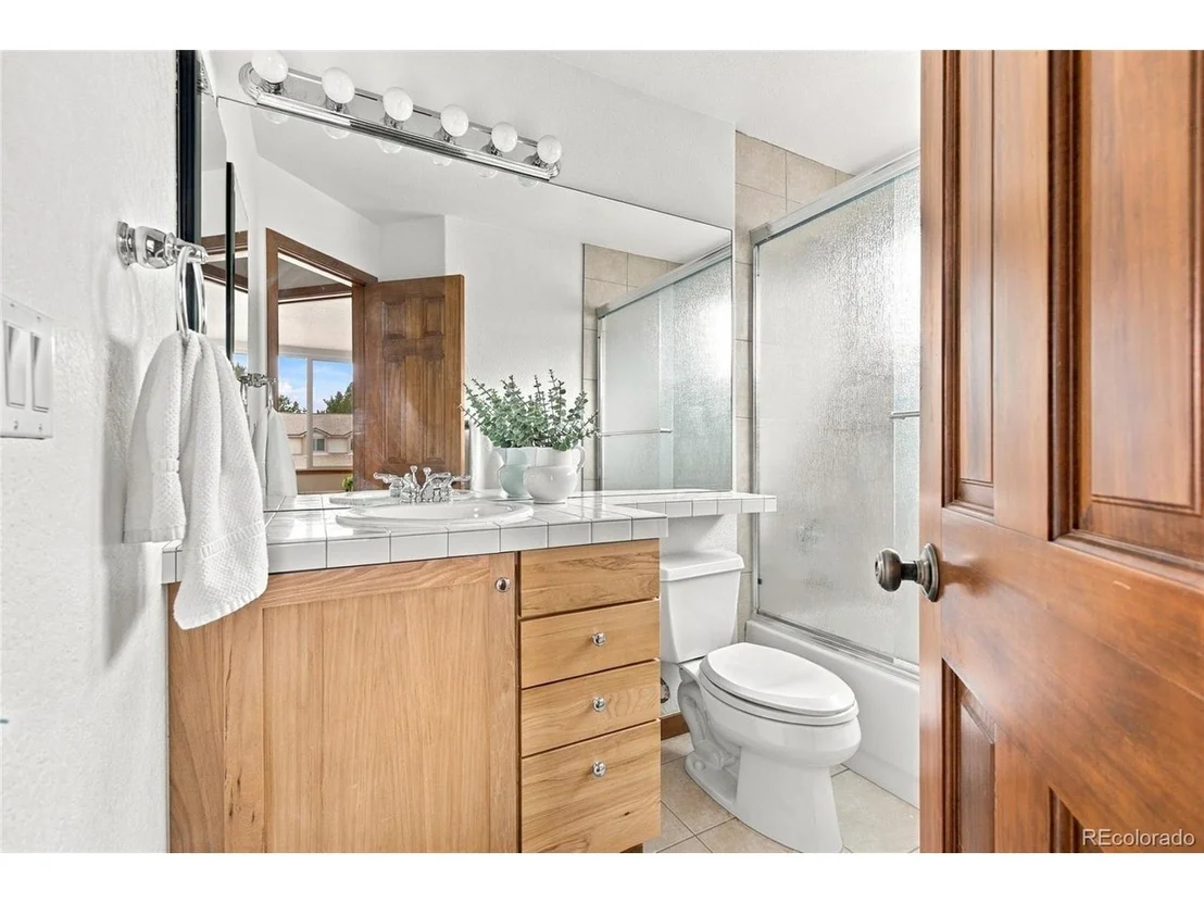 Photo of 11982 W 70th Pl