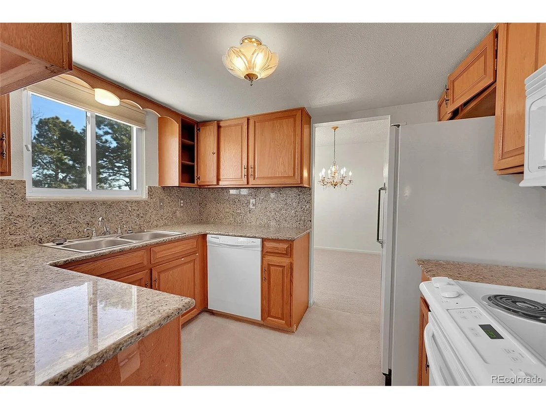 Photo of 13769 Omega Cir