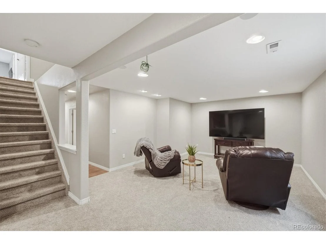Photo of 2212 Ridgetrail Dr