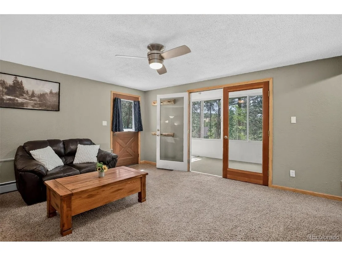 Photo of 11135 Kennedy Ave