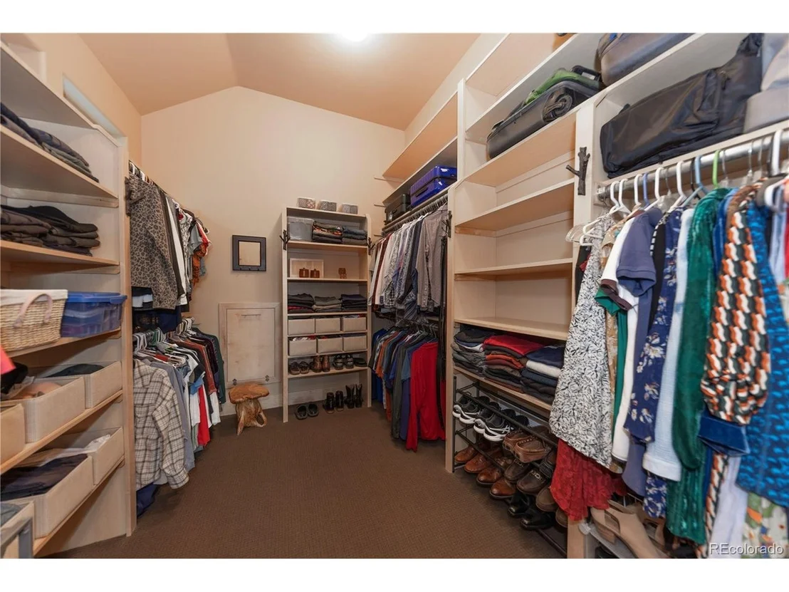 Photo of 354 Ensign Dr