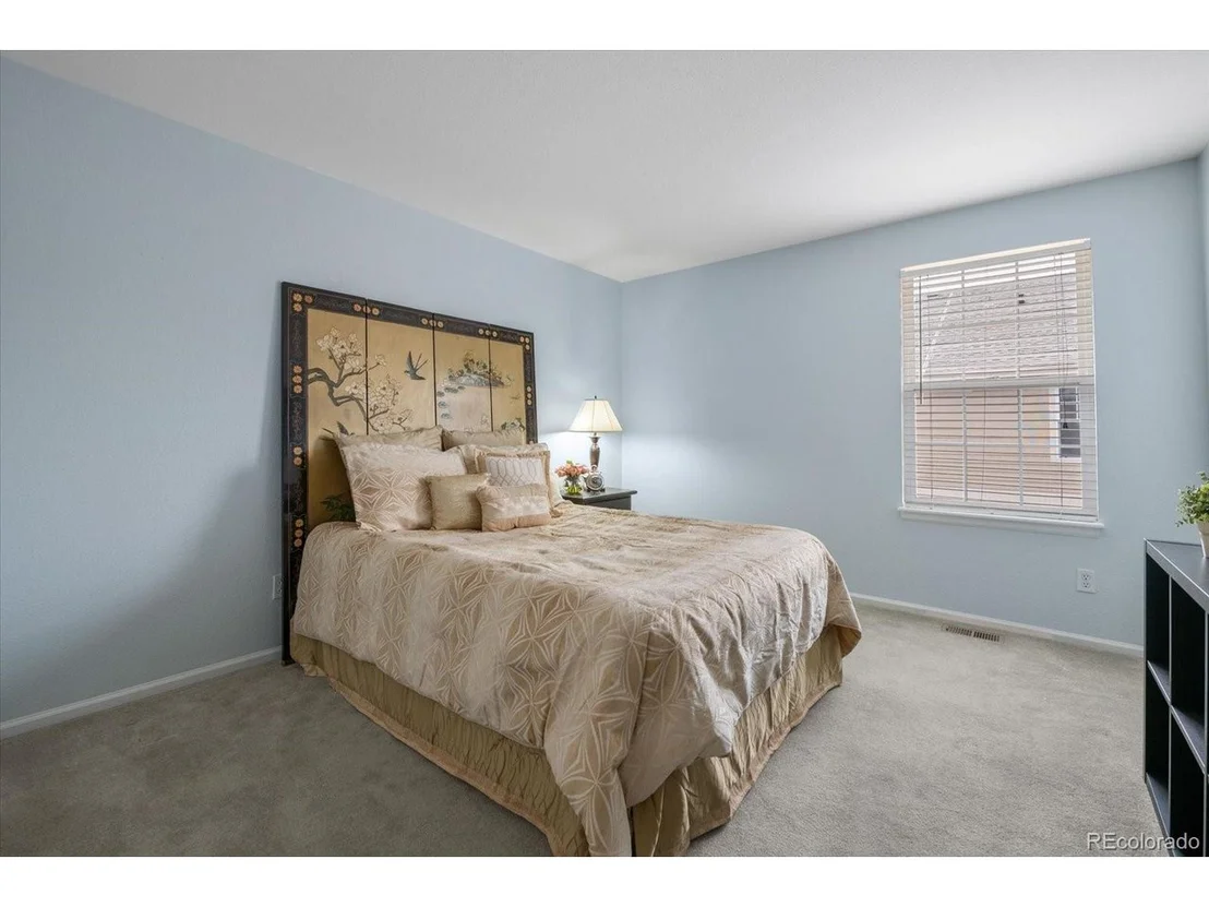 Photo of Unit D at 10124 Grove Loop