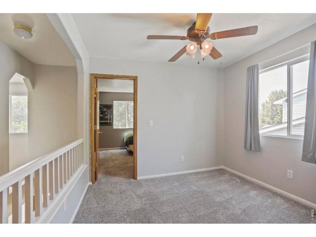 Photo of 1245 Fall River Cir